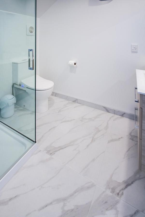 Two Bedroom, Two Bathroom Urban Oasis كريستتشيرش المظهر الخارجي الصورة